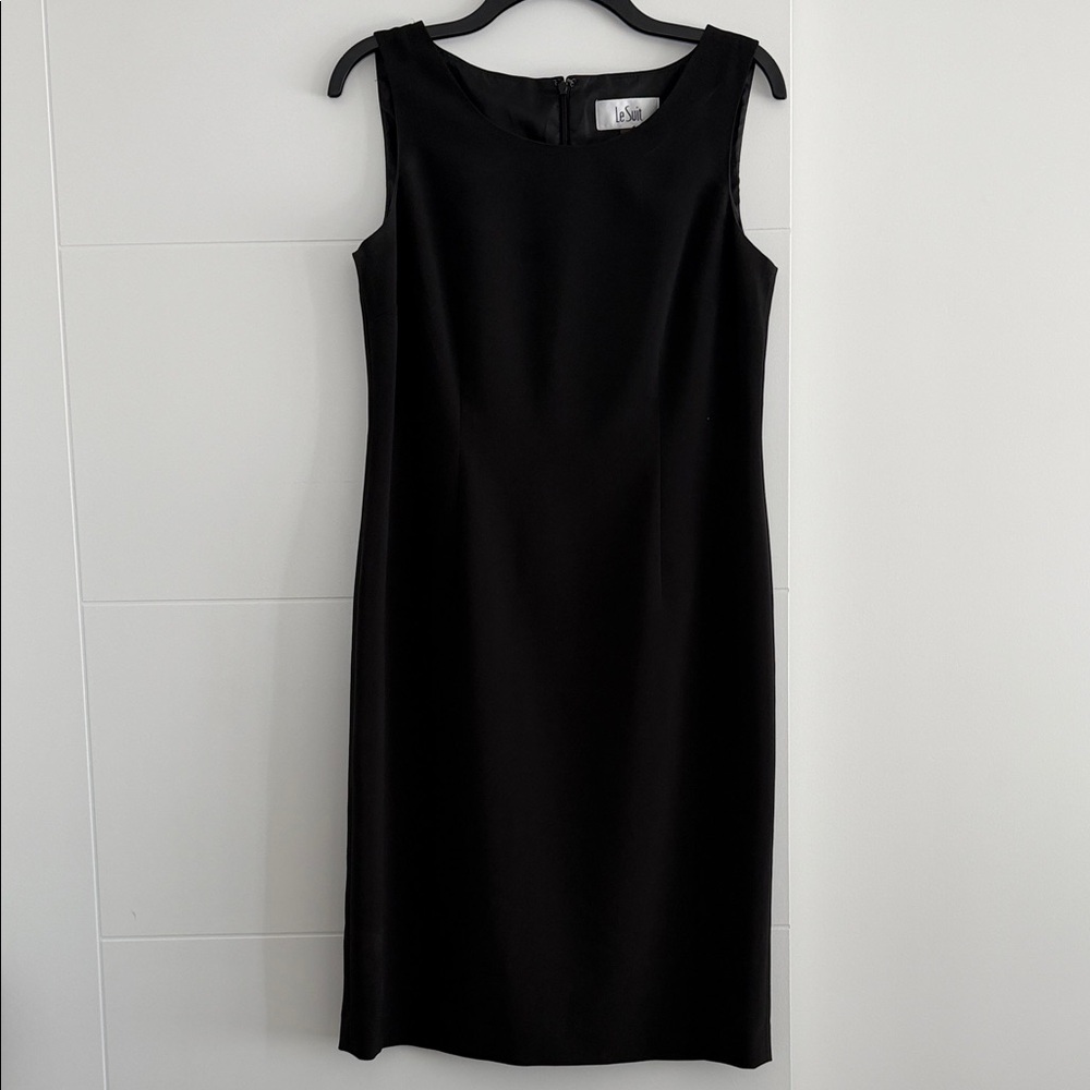Le Suit Classic Black Midi Dress